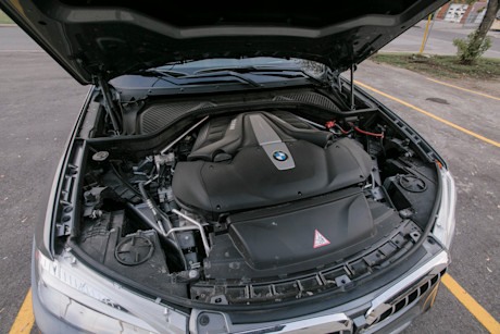 Editorial 2015 bmw x6 xdrive50i 41