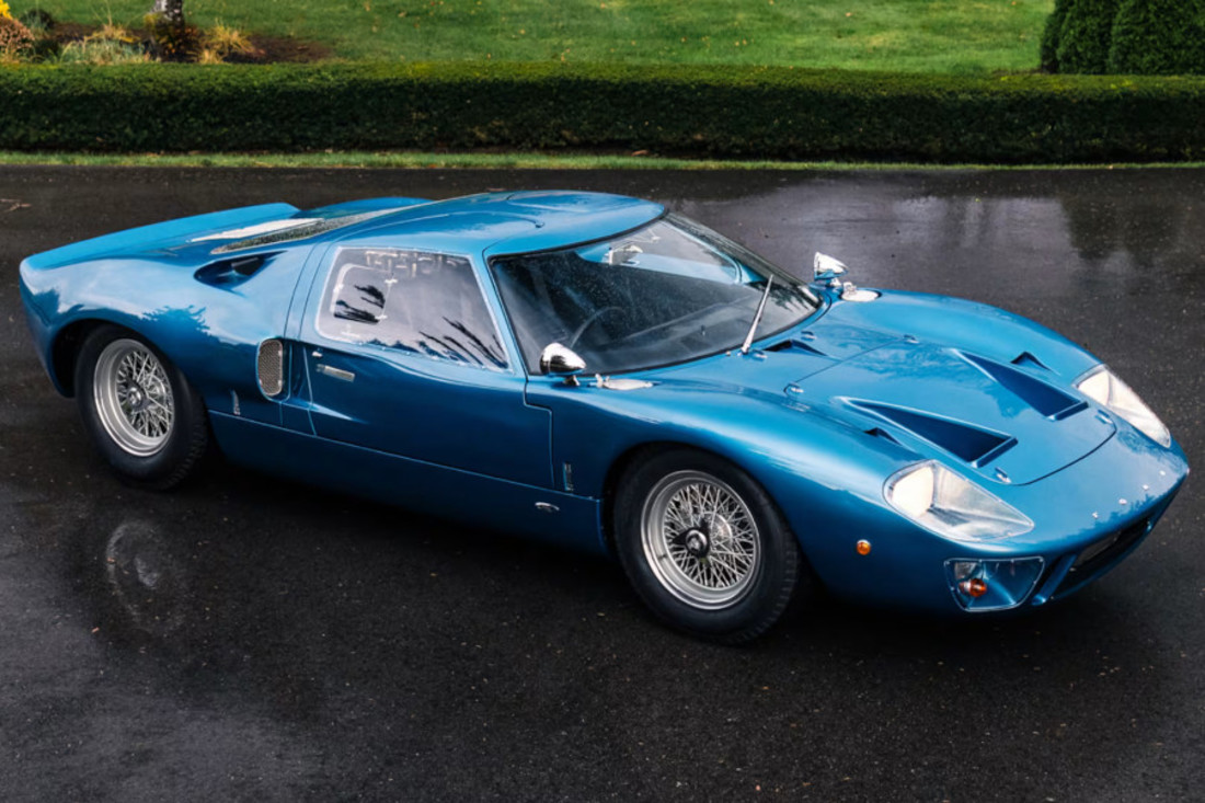 Ford-GT40-MkI-11966-autoscout24 (9).jpg