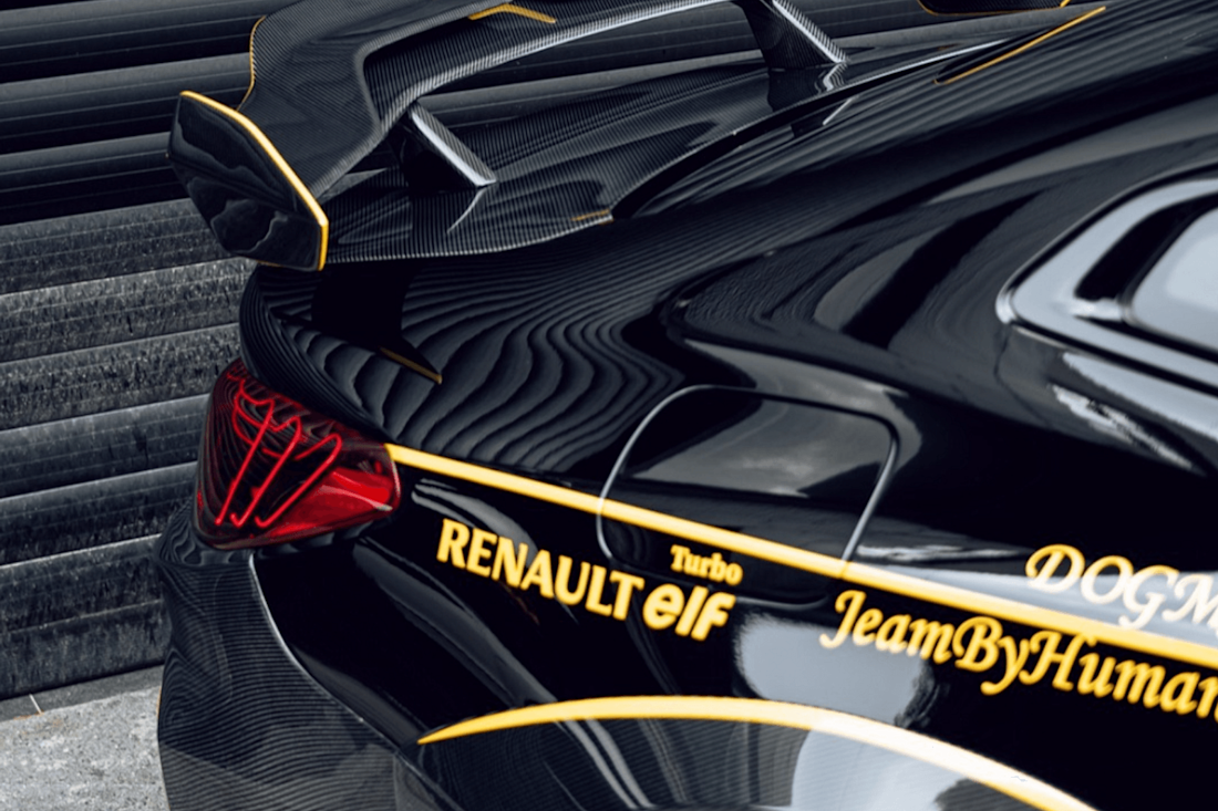 BMW-M4-Competition-2023-john-player-special (3).png