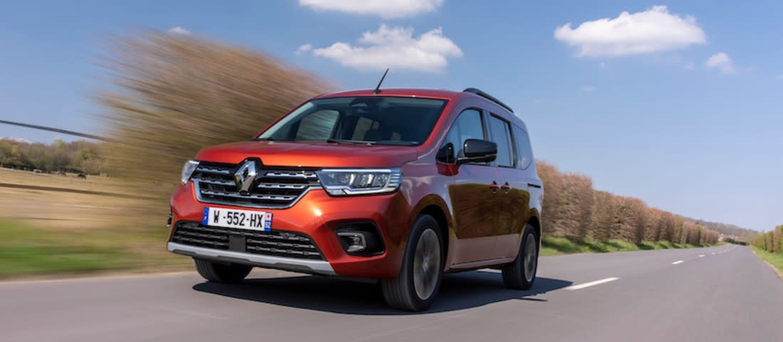 AS24-renault_01-1100