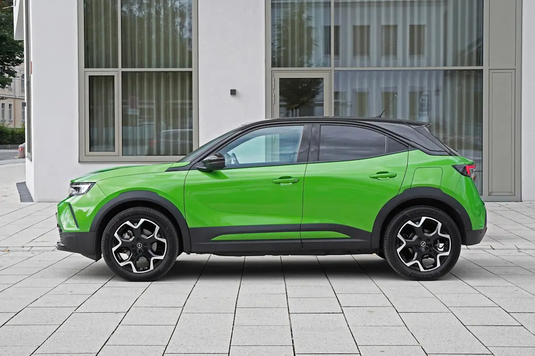 7 opel-mokka-e-front-seite