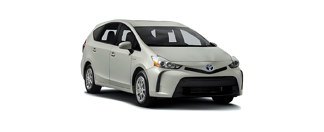 Toyota Prius v 2017 2