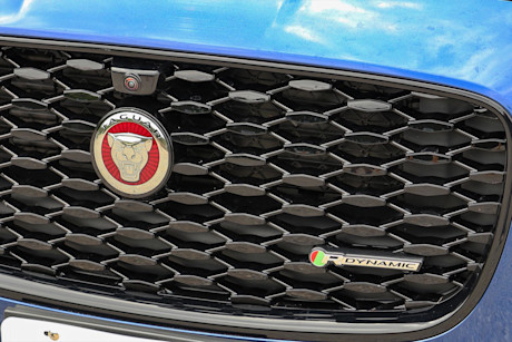 Editorial 2021 jaguar xf p300 r dynamic 12 jm