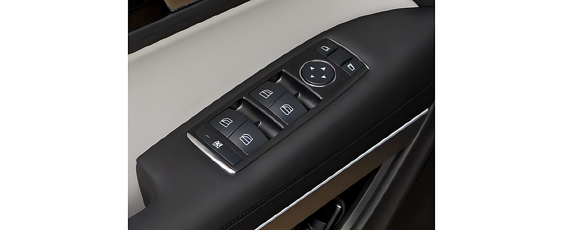 Mercedes-Benz E-Class 2011 18