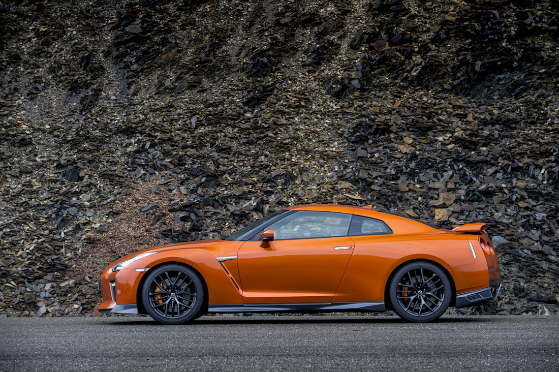 AS24-MMP-Nissan-GTR_02