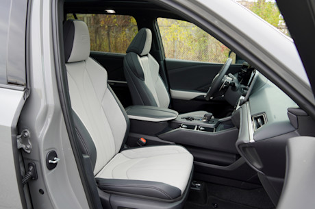 Lexus TX 500h 2026 : essai routier Body Image