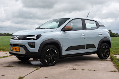 AS24 Dacia Spring 1
