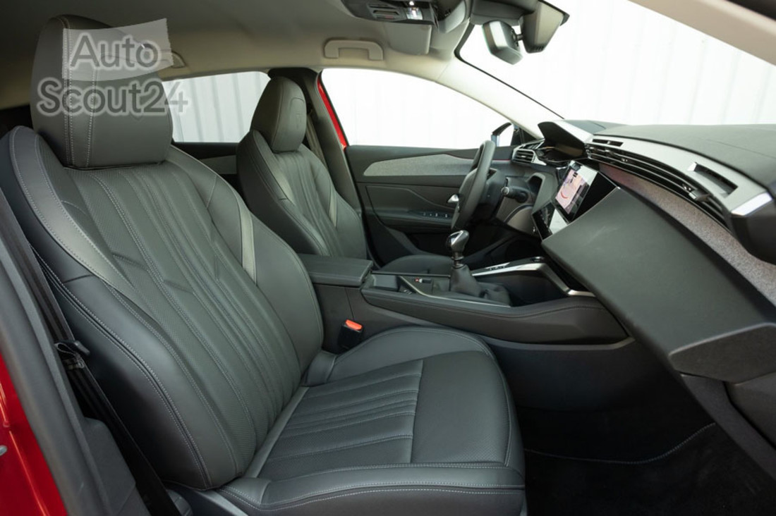 peugeot-308-sw (10).jpg