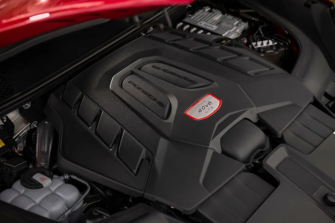 Porsche-Cayenne-GTS-Coupe-2020-Engine Porsche-Cayenne-GTS-Coupe-2020-Engine