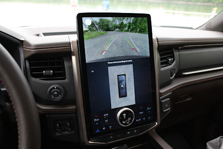 Ford Expedition King Ranch 2024 : essai routier Image
