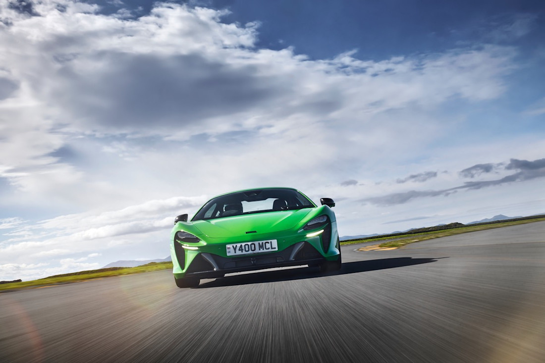 McLaren-Artura-2025 (1).jpeg