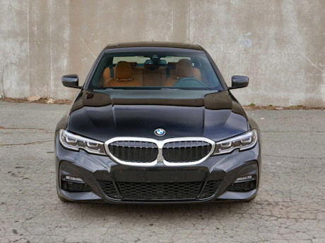 Editorial 2019 bmw 330i xdrive 01 bh