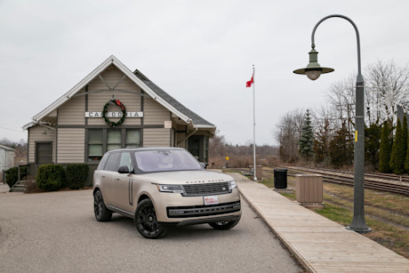 Editorial 2022 land rover range rover p530 first edition 05 jw
