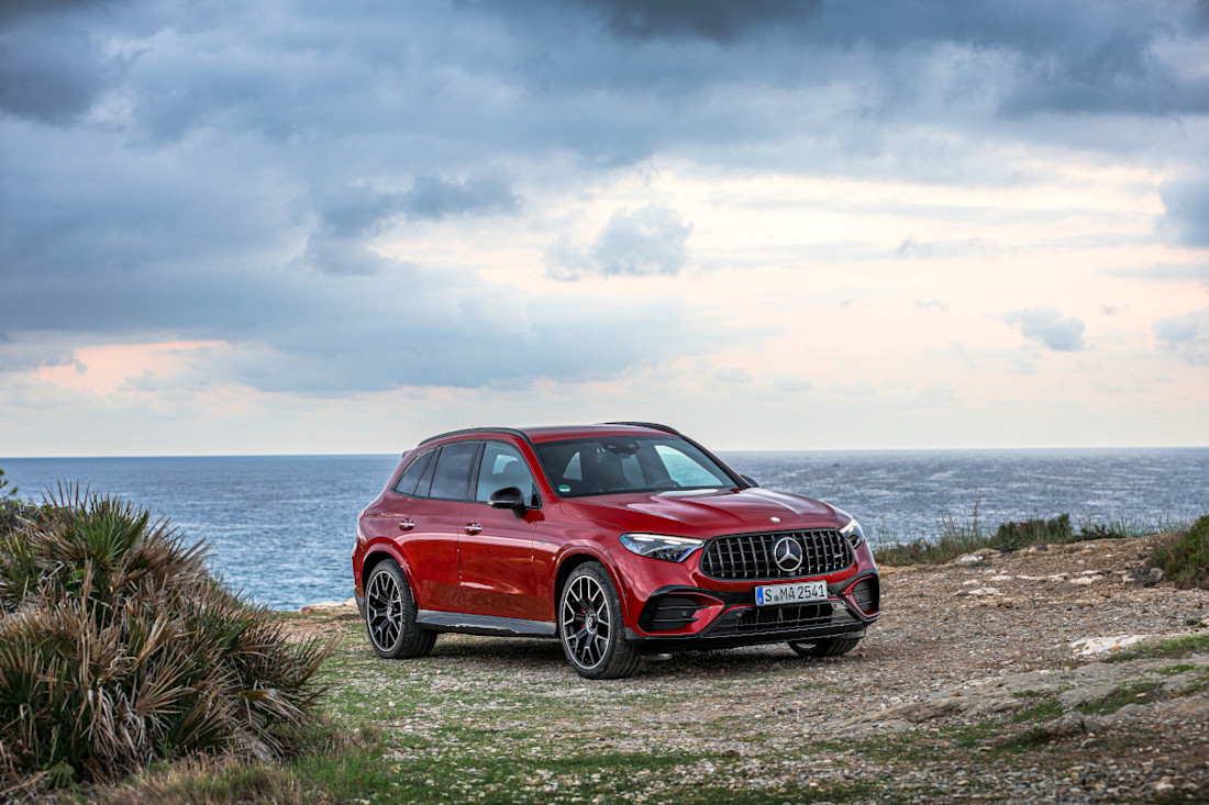 Mercedes-Benz GLC63-2023.jpg