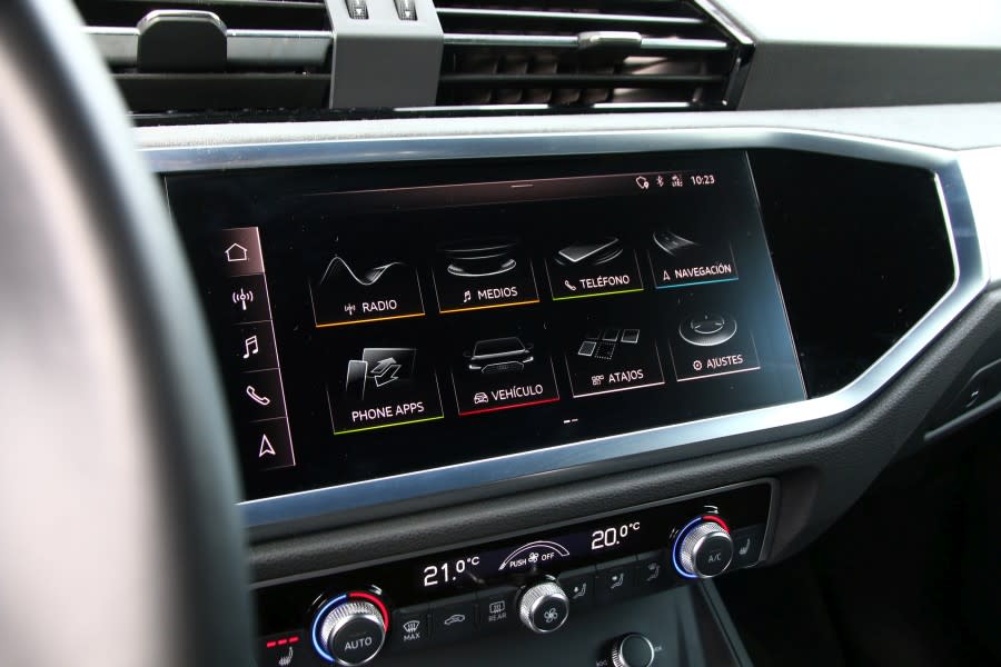 compa-q3-sportback-mini-countryman-12.jpg