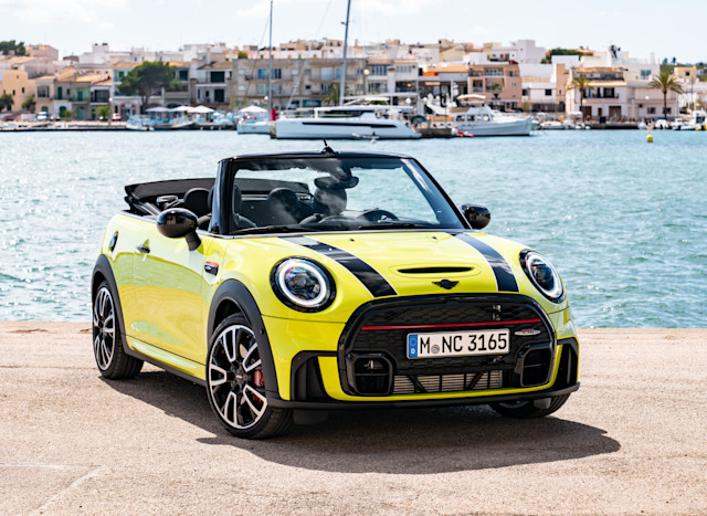 MINI Cabrio John Cooper Works