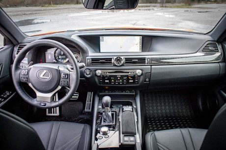 Editorial 2016 lexus gs f bm 23