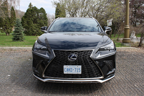 Lexus NX 300h 2021 : essai routier Image