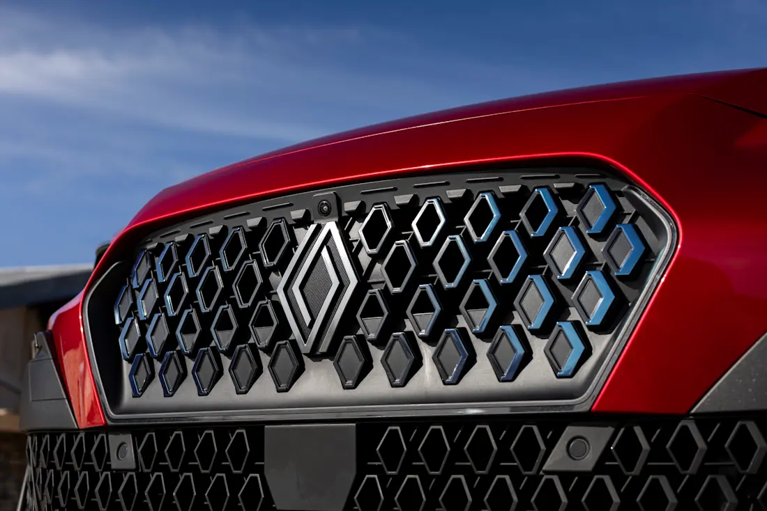 Renault Clio Full Hybrid E-Tech - Esprit Alpine - Absolut-Rot (11)