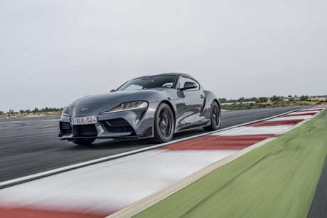 Toyota GR Supra MT review - Waarom een handbak de Japanse sportwagen nóg beter maakt