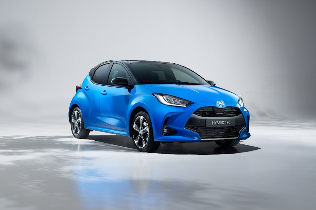toyotayariselectrichybrid2024-01.jpg