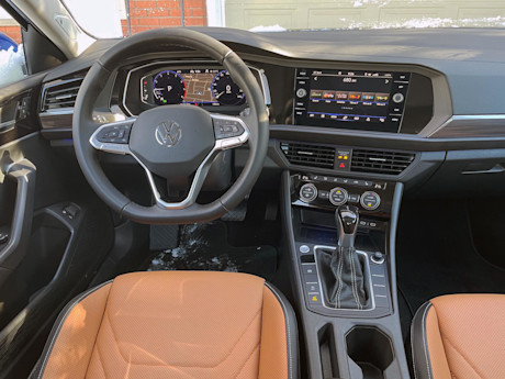Editorial 2023 volkswagen jetta highline 14 pb