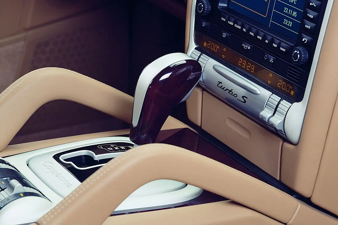 Porsche-Cayenne-Turbo-9PA-Automatic Porsche-Cayenne-Turbo-9PA-Automatic