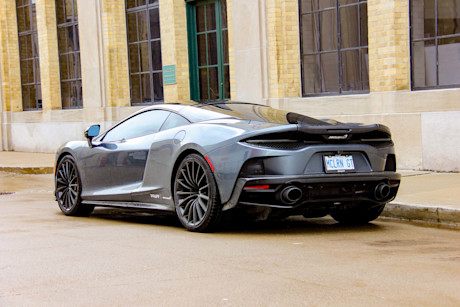 Editorial 2020 mclaren gt 10 dw