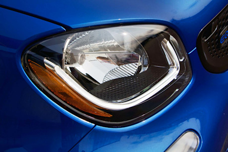 Editorial 2018 smart eq fortwo cabriolet 14 jy