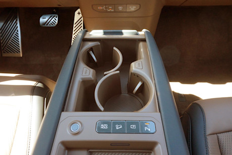 Editorial 2024 kia ev9 fd 230912 26 jl