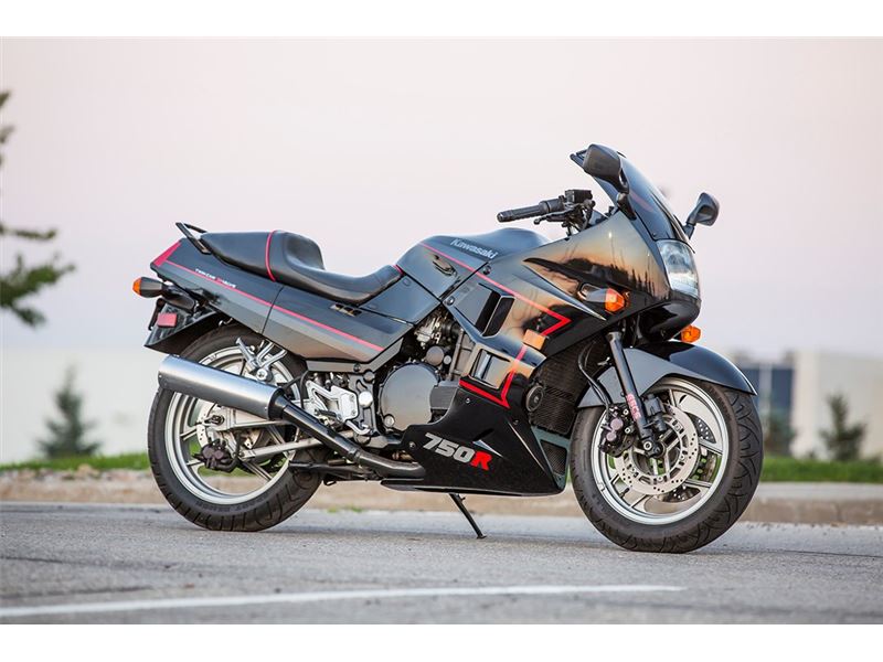 Find of the Week: 1988 Kawasaki Ninja 750R - AutoTrader.ca