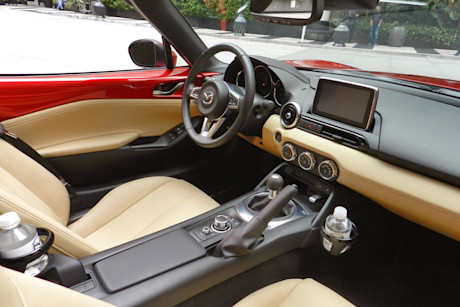 Editorial 2016 mazda mx 5 jb 33