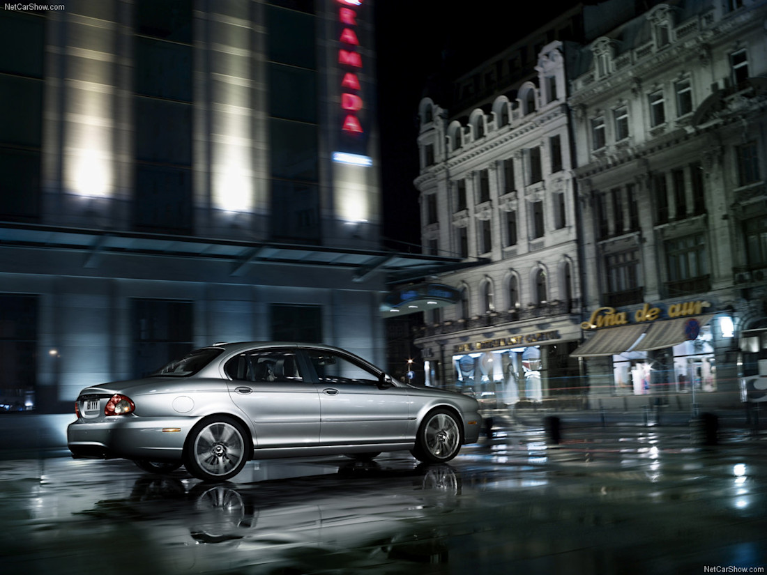 jaguar-x-type-side