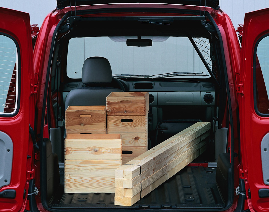 nissan-kubistar-trunk