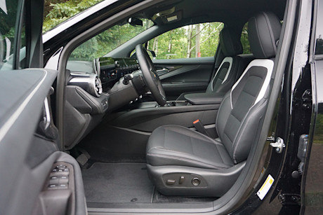 Editorial 2024 chevrolet blazer ev cabot trail nf di 240814 3