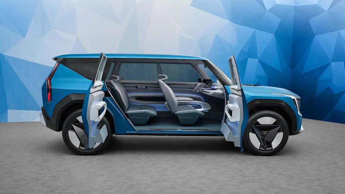 Der Kia EV9 wird ein ausgewachsener Konkurrent für Q7 und Co mit einem Radstand von über drei Metern Länge.  Der Kia EV9 wird ein ausgewachsener Konkurrent für Q7 und Co mit einem Radstand von über drei Metern Länge.