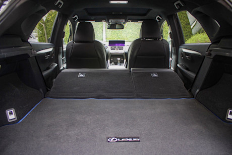 Lexus NX 300h 2021 : essai routier Body Image