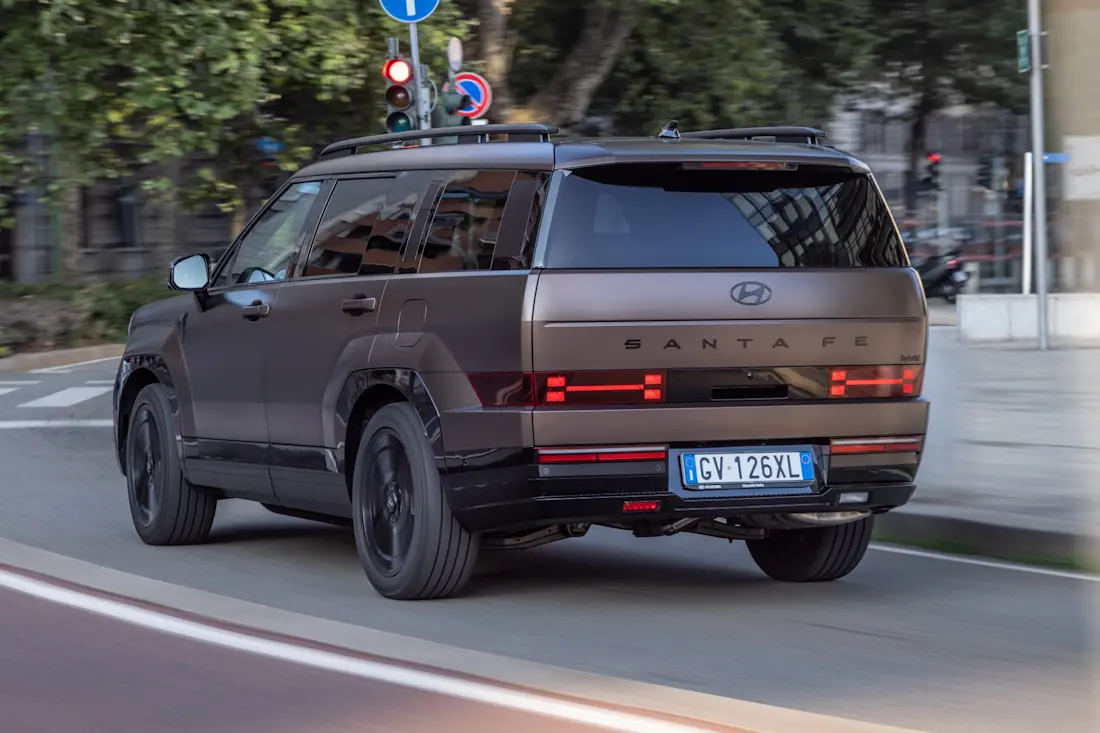 hyundai santa fe hybrid 991