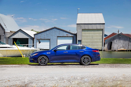 Editorial 2019 kia optima sxl turbo 03 jw