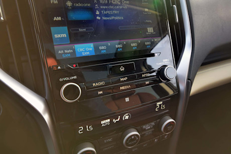 Editorial 2019 subaru ascent premier 26 jp