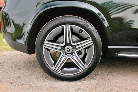 Editorial 2024 mercedes benz gle 450e td 231107 09 pb