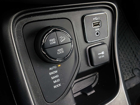 Editorial 2020 jeep compass trailhawk 36 db fr