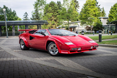 Editorial 02 bm 1984 lamborghini countach 5000 s