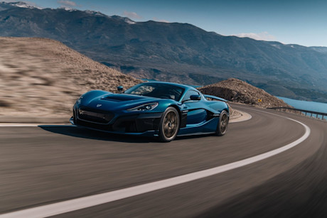 Rimac-Nevera-2022-Hero