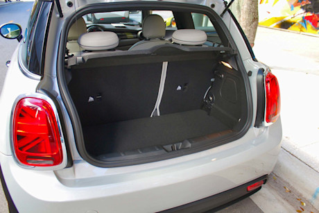 Editorial 2020 mini cooper 3 door se 19 pb