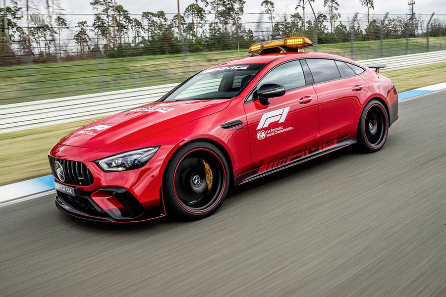 Mercedes-AMG-GT-63-S-2022-F1-Medical-Car-7.jpg