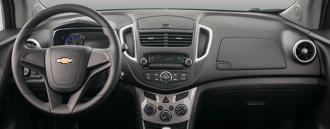 chevrolet-tracker-l-04
