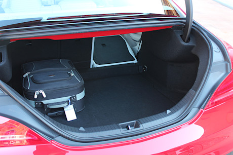 Editorial 2014 mb cla jy 37 709