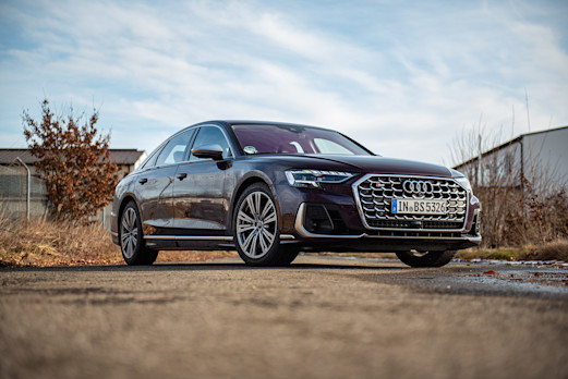 Audi S8