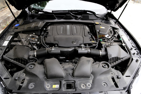 Editorial 2015 jaguar xj lwb awd portfolio ts 16